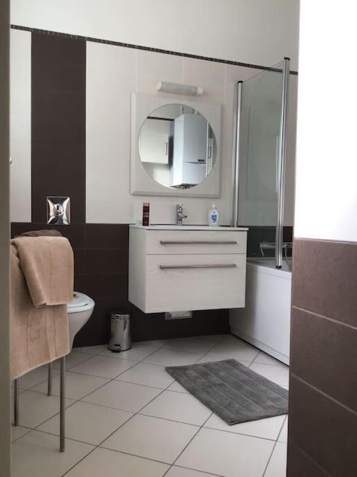 Spacious 3Br/2Bt Apartment With A/C In City Center ザグレブ エクステリア 写真